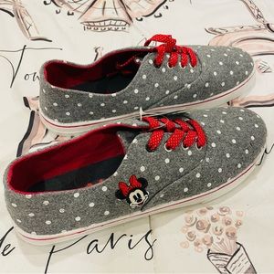 New with Tags! Disney Minnie Sneakers (Women’s Size 10)